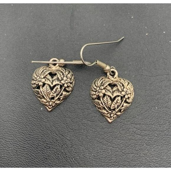 Ornate Silver Tone Heart Dangle Earrings - Picture 1 of 4